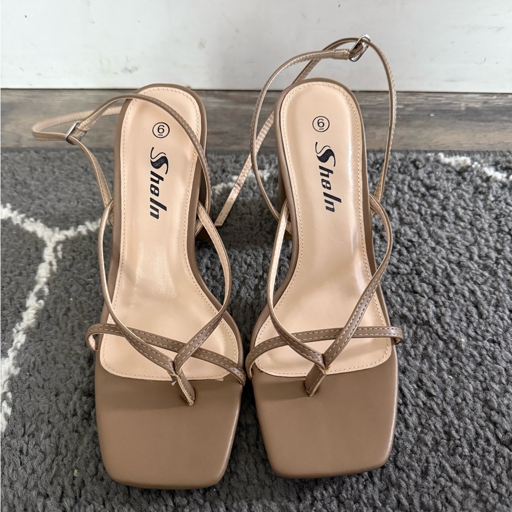 SheIn Women's Tan Strappy Sandals